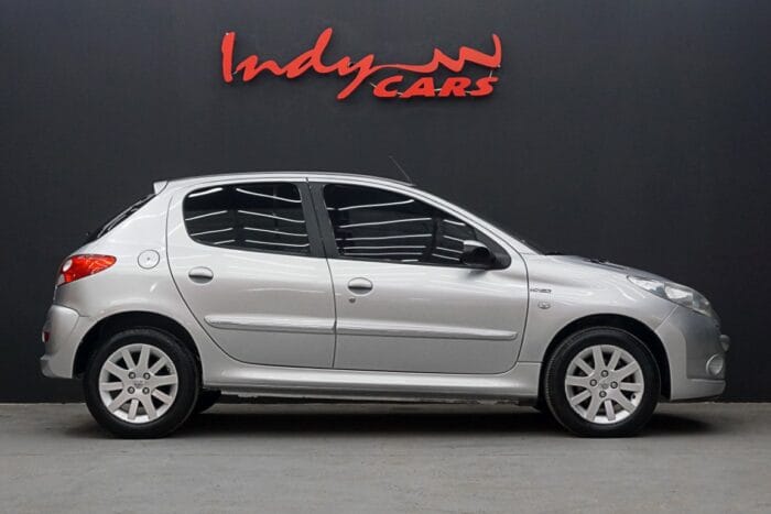 Peugeot 207 Compact XS 1.6 5P - Imagen 4