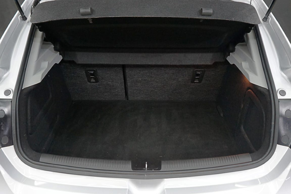 Chevrolet Cruze 5P 1.4T LT AT - Imagen 6
